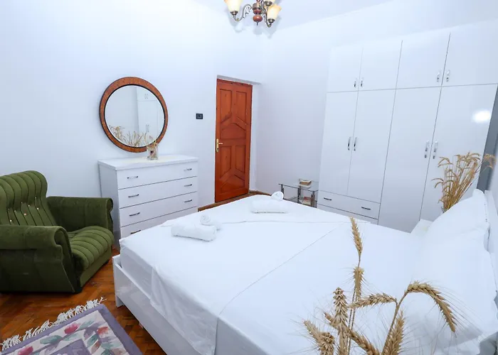 The Cozy 2 * Берат